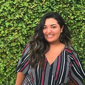 Meet your Posher, Mia